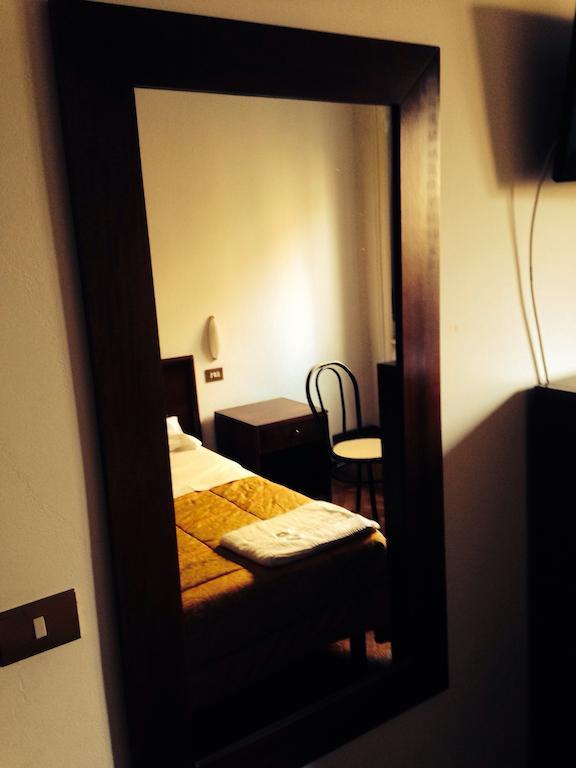 Hotel Medea Milano Eksteriør bilde