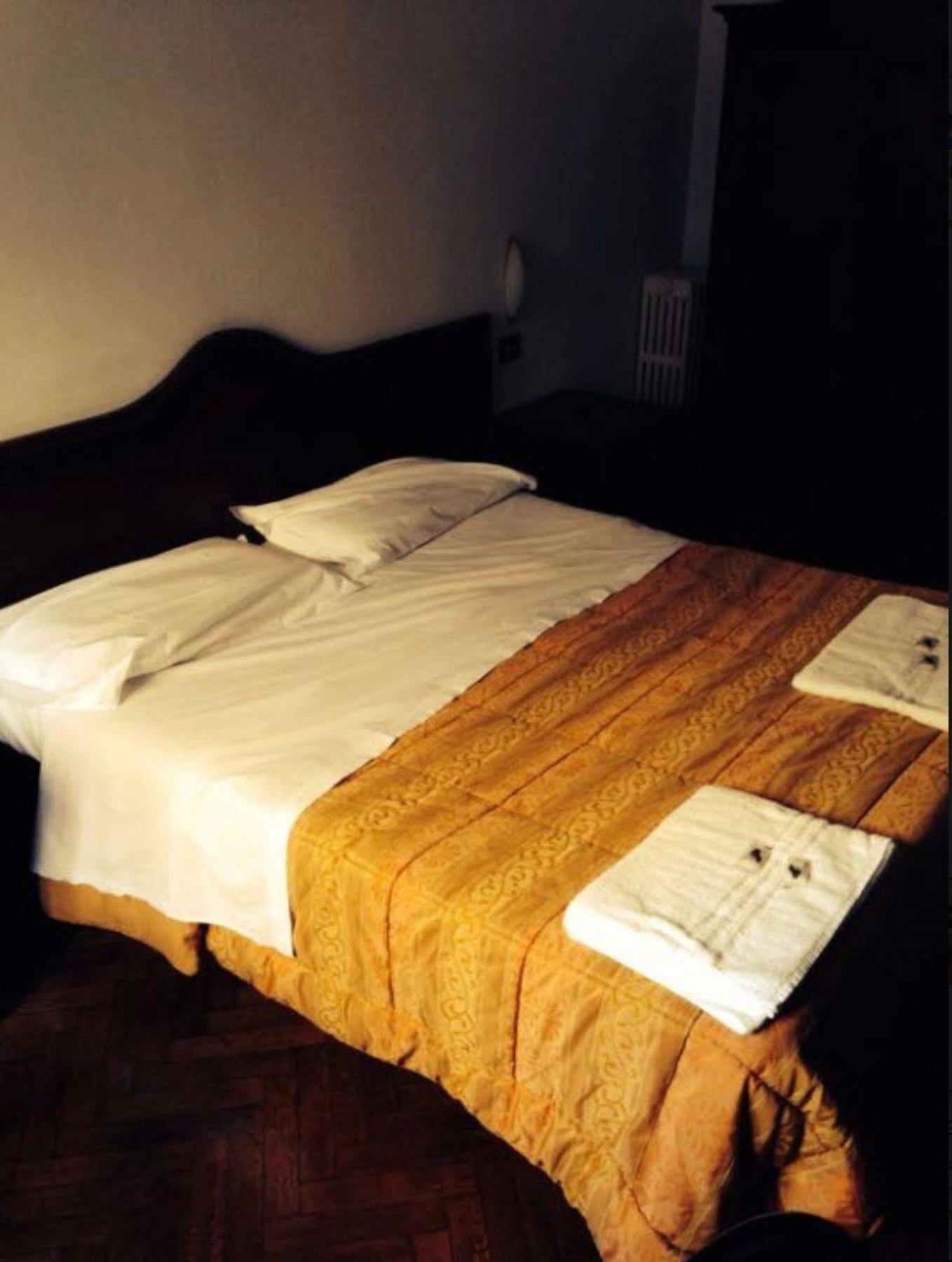 Hotel Medea Milano Eksteriør bilde
